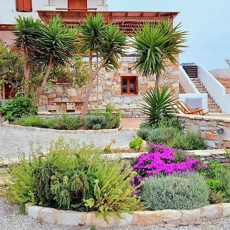 Flintstones Summer House - *